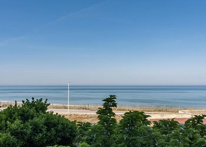 Les Oceanides-9 By Interhome *